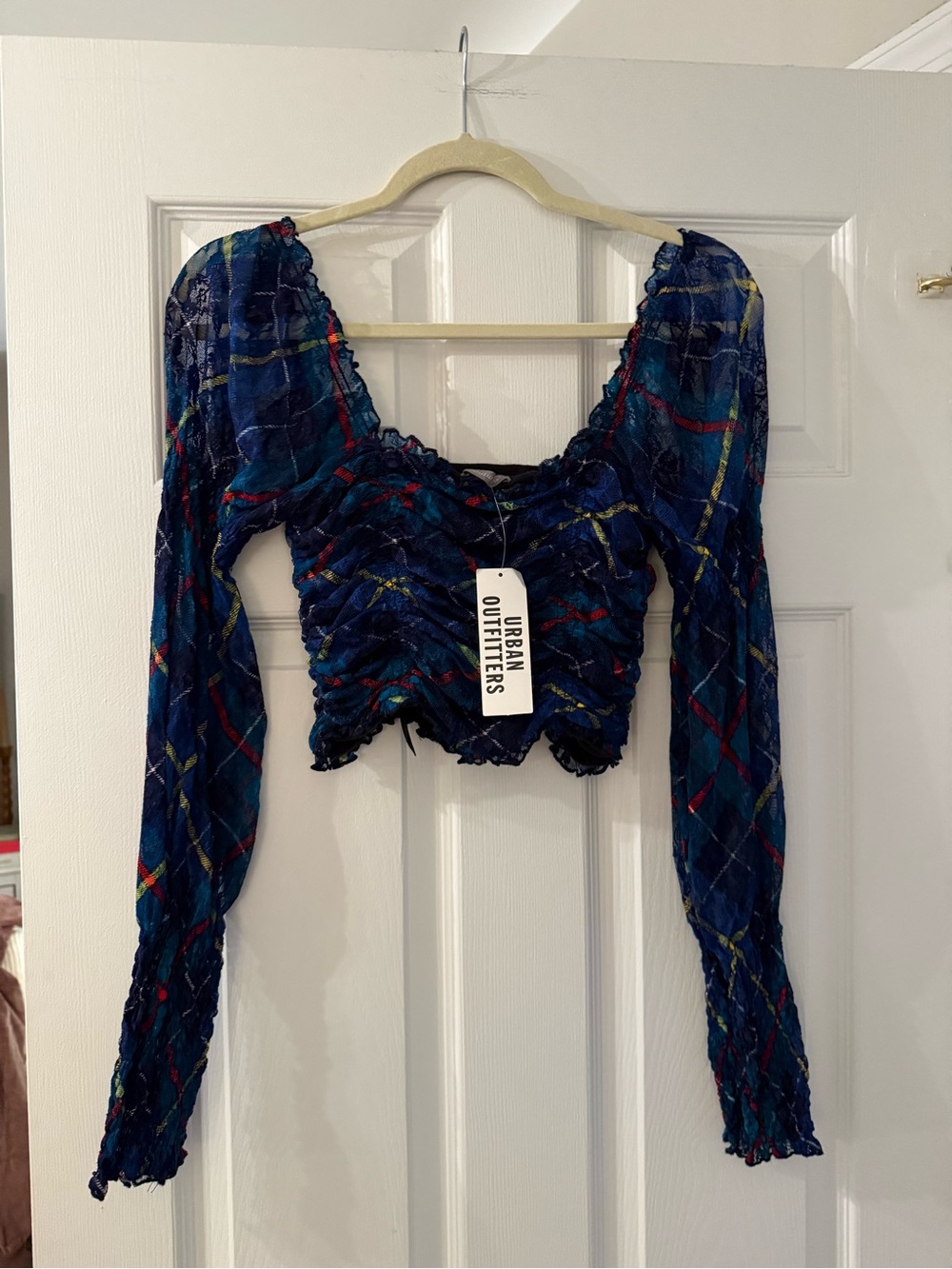 NWT Urban Outfitters Navy Plaid Ruched Long-Sleeve Crop Top